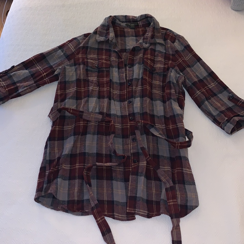 Juniors Plaid Flannel - Picture 6 of 12